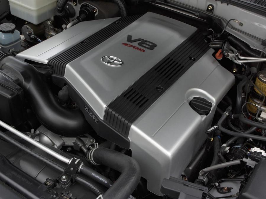 Toyota Land Cruiser 100 VX 2002 года  (фото 6 из 23)